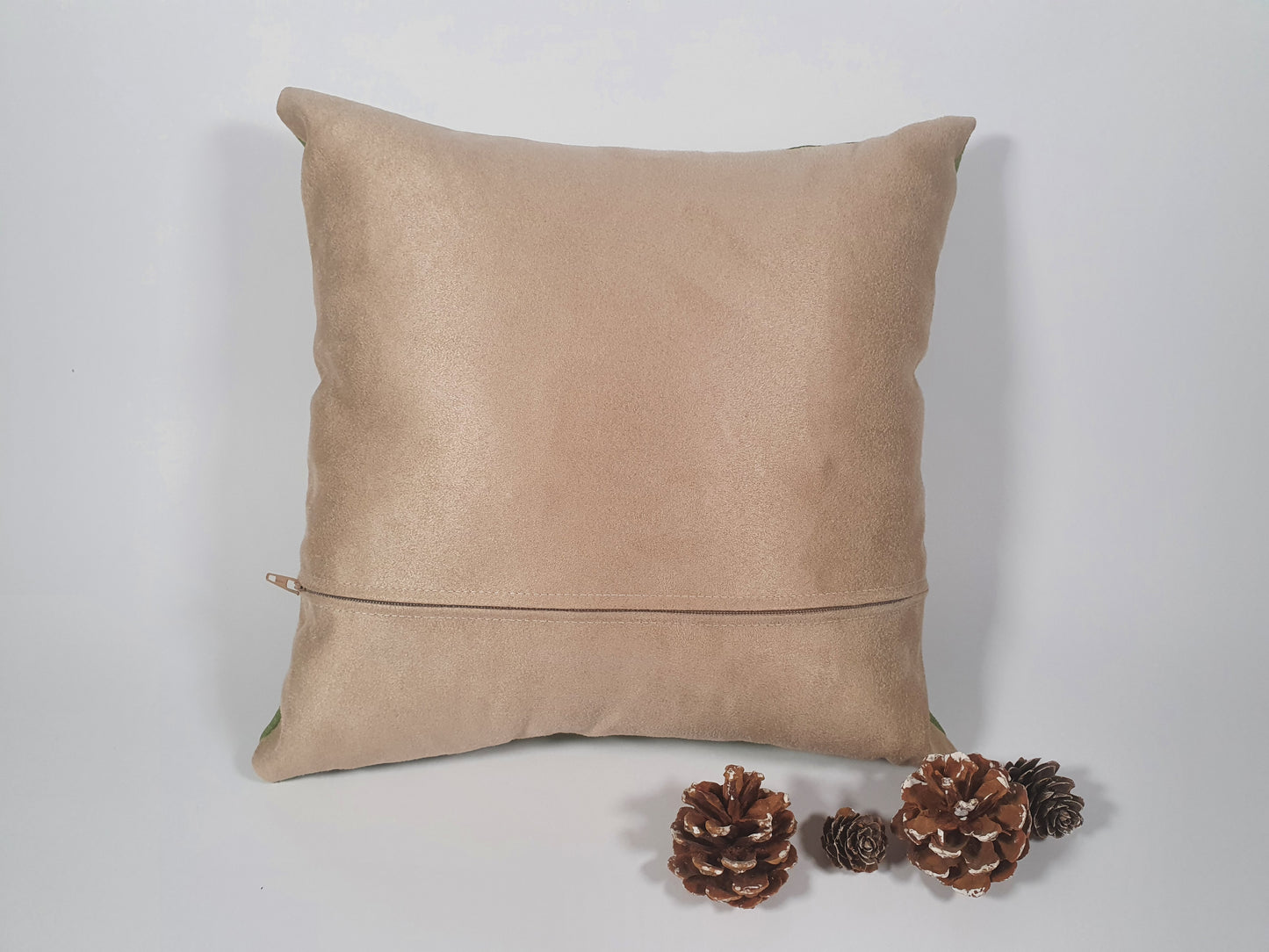 Jimmy Mini Cushion | Mossy Green