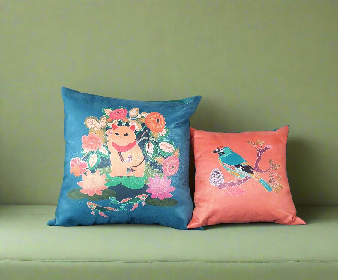 Minoux Maneki Neko Cushion