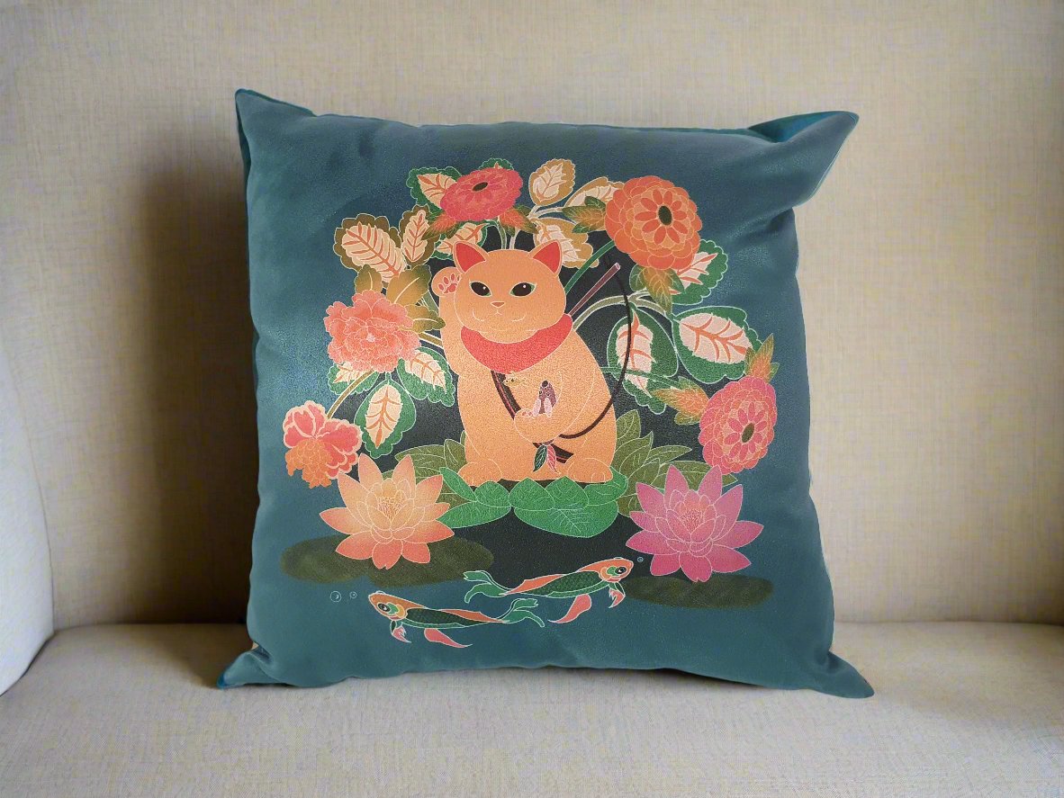 Minoux Maneki Neko Cushion (US 🇺🇸 ) Cushion