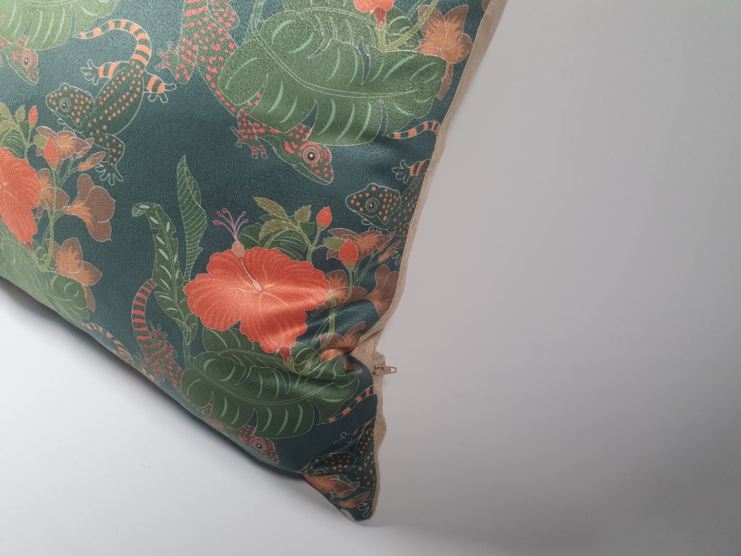 Ubud Cushion | Dark Jungle